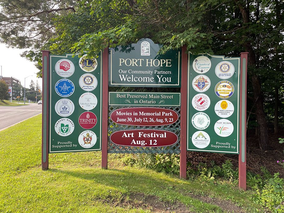 Entrance sign
